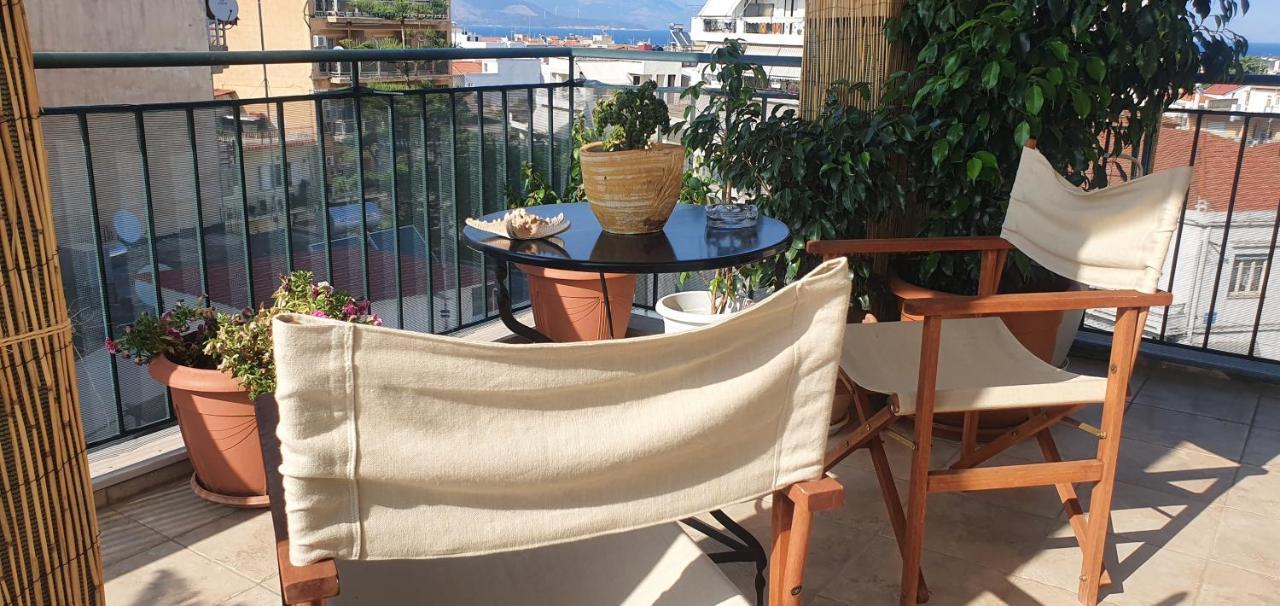 Γ3 - The Weekend Getaway One Apartment Aigio Exterior photo