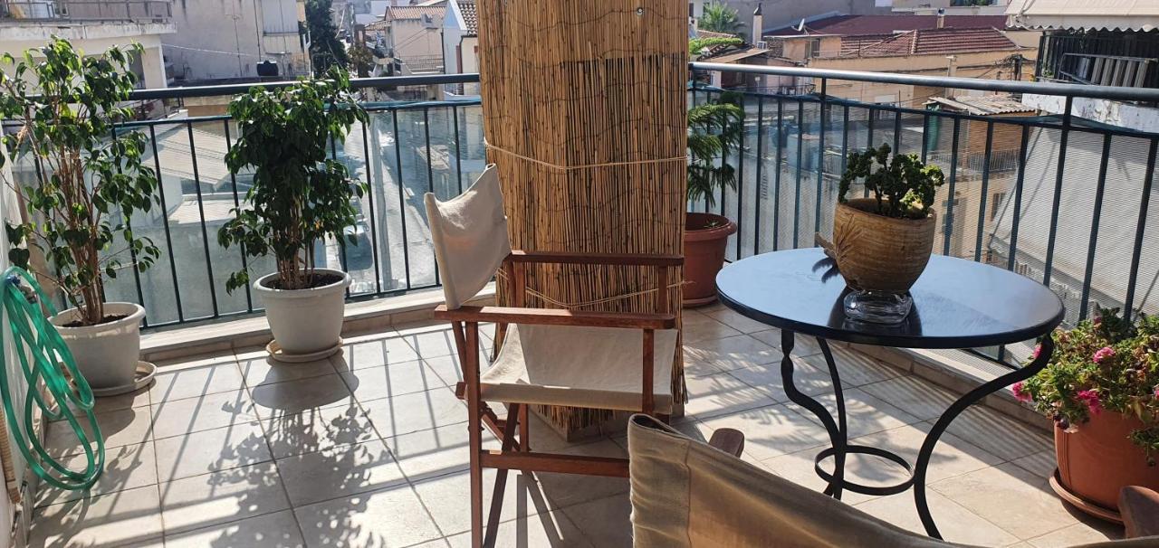 Γ3 - The Weekend Getaway One Apartment Aigio Exterior photo