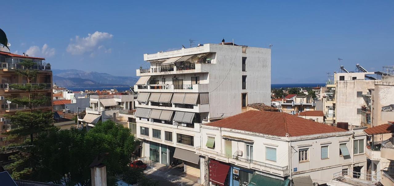 Γ3 - The Weekend Getaway One Apartment Aigio Exterior photo